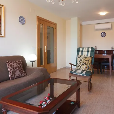 Uhc Larimar Family Complex Superior Salou