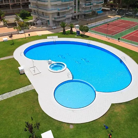 Uhc Larimar Family Complex Superior Salou