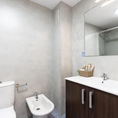 Uhc Larimar Family Complex Superior Salou