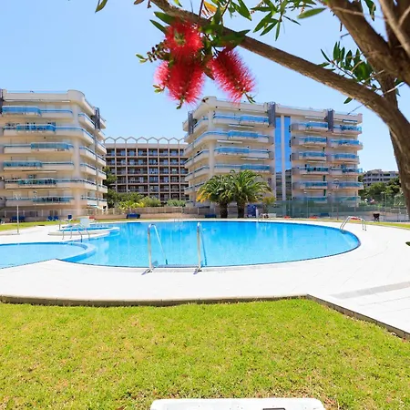Uhc Larimar Family Complex Superior *