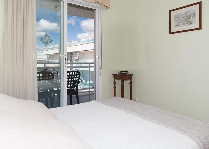 Apartment Uhc Larimar Family Complex Superior *