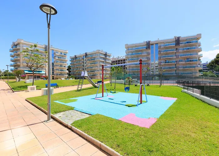 Uhc Larimar Family Complex Superior Apartment Salou