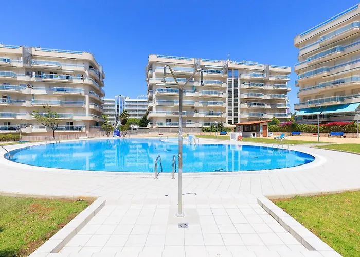 Apartment Uhc Larimar Family Complex Superior *