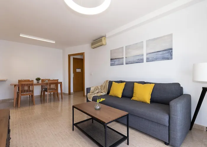 Uhc Larimar Family Complex Superior Apartment Salou