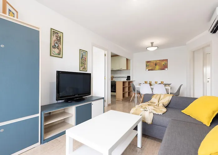 Uhc Larimar Family Complex Superior Apartment *