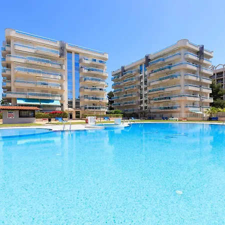 Uhc Larimar Family Complex Superior Apartament *